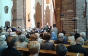 2013-05-20-18-40-18-msza-w-katedrze-pozegnanie-biskupa